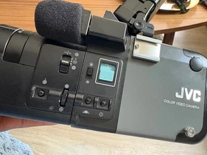 JVC COLOR VIDEO CAMERA GX-N8U - Picture 1 of 8