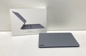 Apple iPad Pro 11-inch Smart Keyboard Folio Model-A2038 - Picture 1 of 6