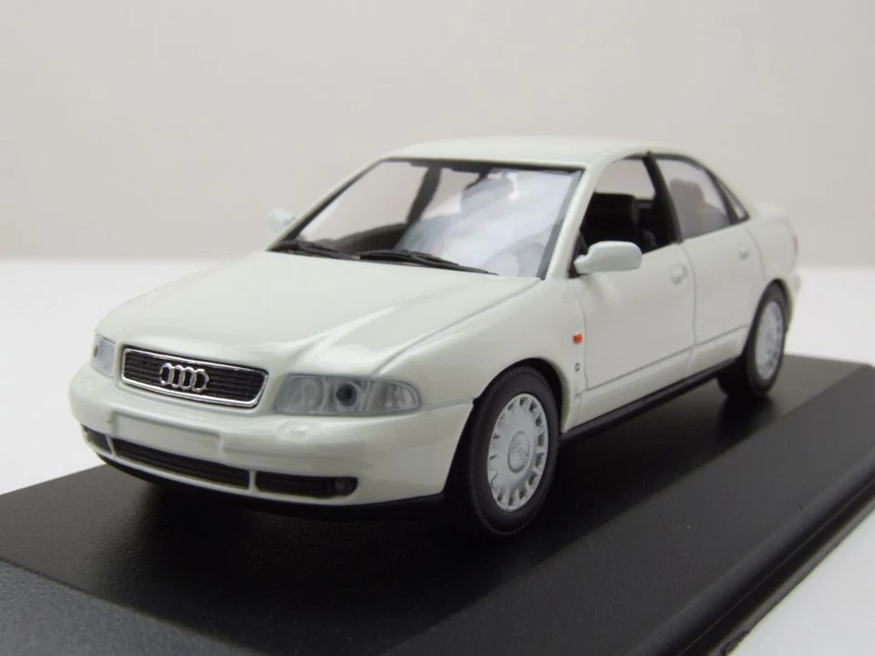 1/43 MINICHAMPS - AUDI - A4 1995 940015000