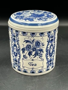 Vintage Delft blue and white hand painted tea canister Holland-chip - Picture 1 of 9