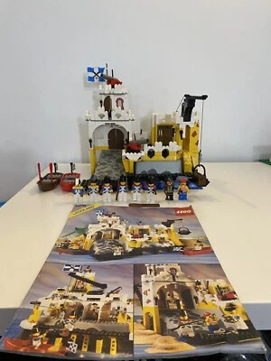 LEGO Pirates: Eldorado Fortress (6276) - Vintage Complete Set w Instructions - Image 1 of 4