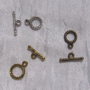 8 fermoirs AU CHOIX toggle métal argenté doré bronze 10x14mm bracelets colliers - Picture 1 of 7