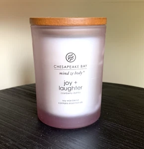 Chesapeake Bay® Candle Mind & Body Medium Jar Joy Laughter Cranberry Dahlia - Picture 1 of 5