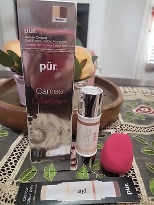 🆕️PUR CAMEO CONTOUR Dual Ended Contour Foundation with Sponge Shade MEDIUM NIB  - Image 1 of 4
