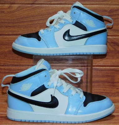 AIR JORDAN 1 MID ICE BLUE BLACK WHITE UNC PS SIZE 2.5Y (640737-401) - Image 1 of 4