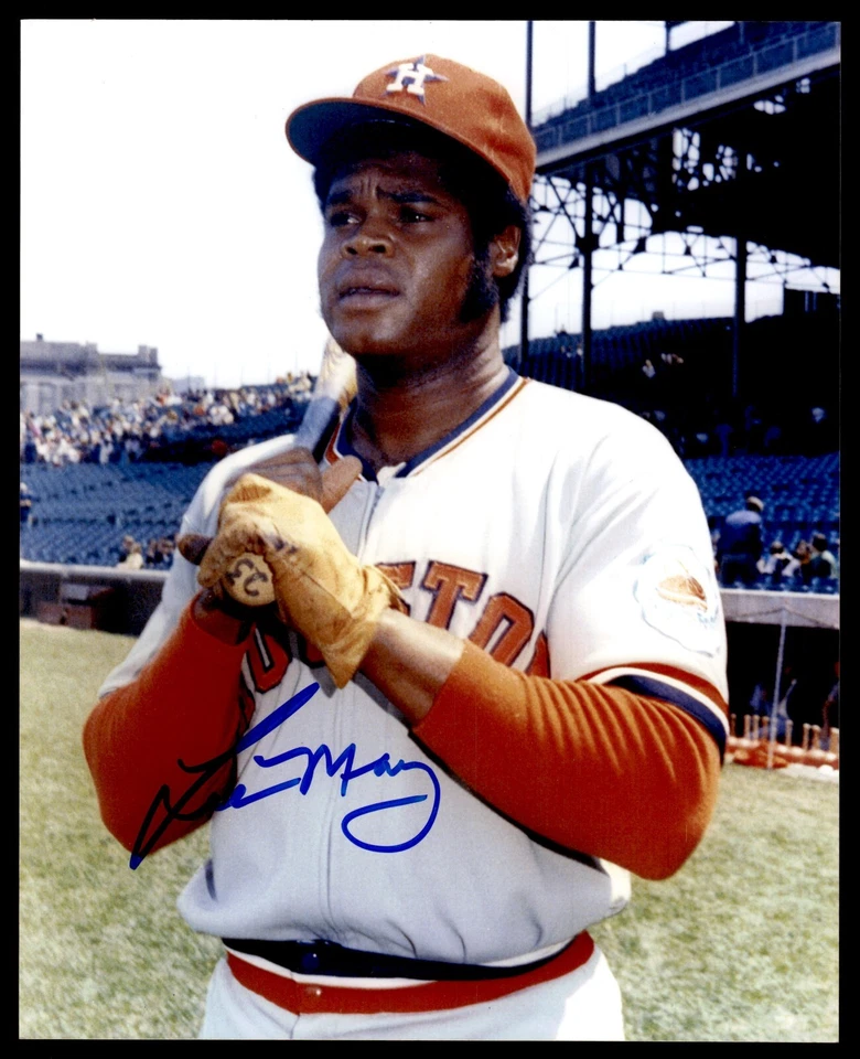 LEE MAYE SIGNED 8X10 PHOTO - HOUSTON ASTROS - Image 1 of 1