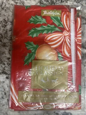 NOS Town & Country Linen CHRISTMAS Vinyl Tablecloth Flannel-Back 52 x 70" oblong - Image 1 of 3