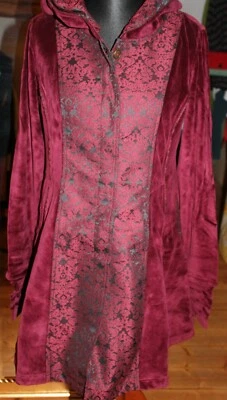 Chapati Mantel Samt/Brokat weinrot Gr.M; große Kaputze; toller Schnitt Neu - Bild 1 von 4