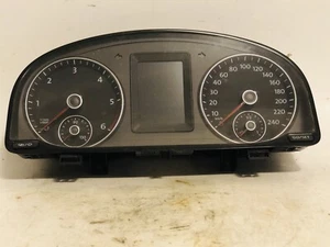 VW Caddy 4 2K 2K5 1,6TDI CAY Diesel Tacho Kombiinstrument / 2K0920876F - Bild 1 von 3