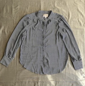 Audrey Parks x Francesca's Damen L gestreift blau Langarm Bluse Ozean Knöpfe - Bild 1 von 12