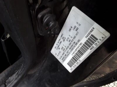 Radiator 6 Cylinder Fits 93-97 MAZDA 626 1064891 - Image 1 of 4