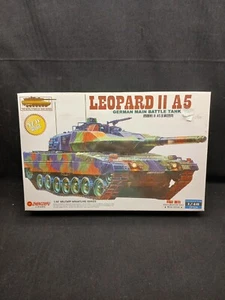 ZHENGDEFU 1:48 Scale LEOPARD II A5 Plastic Model Kit MOTORIZED New Sealed DF524 - Picture 1 of 10