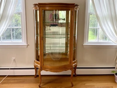 Início do século XX carvalho esculpido vitoriano arco-frente iluminado curioso porcelana display Ca - Imagem 1 de 4