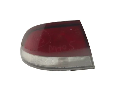 93-97 MAZDA 626 LUZ TRASERA IZQUIERDA LADO CONDUCTOR EXTERIOR OEM, 166-58644L Foto 1 de 4