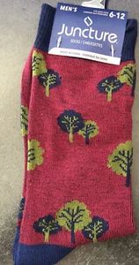 Men's Dress Themed Socks Trees with Maroon background Size 6-12 - Picture 1 of 2