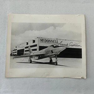 McDonnell Aircraft Corporation XF3H-1 Demon Airplane Aircraft Photo Photograph - Picture 1 of 13