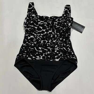 Traje de baño para mujer verde aguamarina fruncido de una pieza con aros - negro blanco 16 W Foto 1 de 4