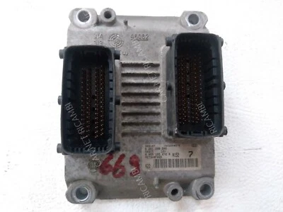 0261208206 55195272 BOSCH ME73H4 CENTRALINA MOTORE FIAT IDEA 350 1.4 16V 70KW - Immagine 1 di 4