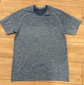 Lululemon Shirt Mens Medium M Blue Breathe Heather Metal Vent Tech Mesh Slim - Picture 1 of 5