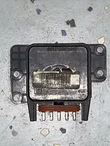 Corvette 1988 módulo de control electrónico de chispas 882401 19 k millas caja de control probado - Imagen 1 de 3