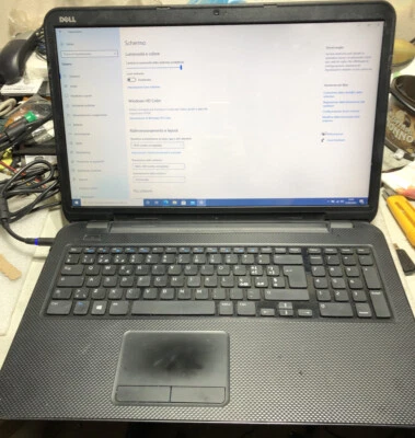 DELL INSPIRON 3721 17,3" - PENTIUM 2117U 1,80GHZ - RAM 4GB - HDD 750GB - WEBCAM - Immagine 1 di 4