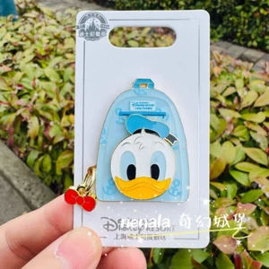 2025 Authentic Shanghai Disney Pin Donald Duck Backpack Badge New - Picture 1 of 1