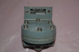 MOORE PRODUCTS 7200S13 61F BOOSTER RELAY NEW - Picture 1 of 4
