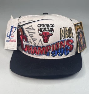 Vintage 1996 Chicago Bulls Toni Kukoc #7 Signed Championship Hat Logo Athletic - Picture 1 of 11