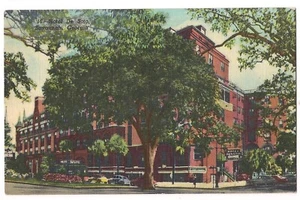 HOTEL DE SOTO Exterior E Liberty Haunted Savannah Georgia Postcard GA Linen - Picture 1 of 2