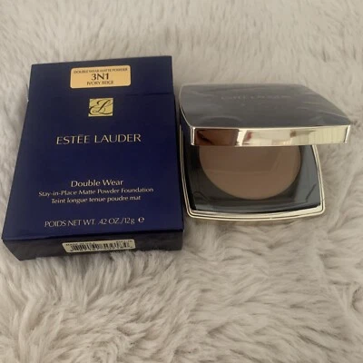 Estee Lauder Double Wear Stay in Place Powder Foundation 3N1 Ivory Beige (.42 oz - Image 1 of 2