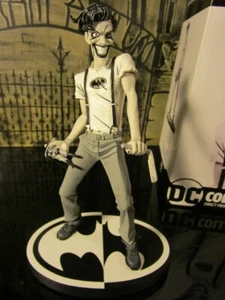 Batman Black and White The Joker Limited Edition Statue (Sean Murphy) - Imagen 1 de 4
