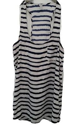 Blusa sin mangas Xhilaration para mujer talla pequeña negra blanca Foto 1 de 4