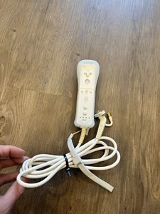 Nintendo Wii KIOSK WiiMote (with Motion Plus) Replacement Part RARE (Cut Cable) - Bild 1 von 7