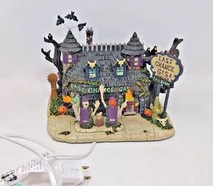2004 Hawthorne Village I Mostri Ultima Possibilità Casa Illuminata a Gas Halloween - Foto 1 di 8