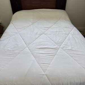 White King Hotel Comforter Duvet Insert - All Season, Quilted - Picture 1 of 3