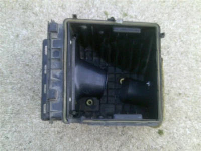 Pontiac Montana 2000 00 caja de aire 3,4 L - parte inferior de la caja de admisión de aire / 24570832 Foto 1 de 4