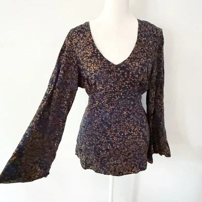 Top Babydoll Floral Vintage Para Mujer Y2K Manga Campana Medio Oscuro Romance Grunge Foto 1 de 4