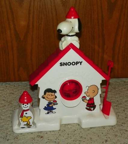 Classic Snoopy Snow Cone Machine / Sno-Cone Maker Cover