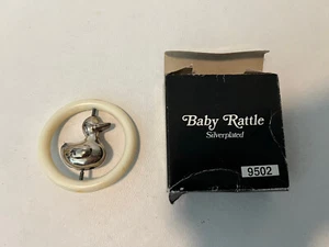 Vintage versilberter Ente Baby Rassel Beißring Ente in Ring verpackt - Bild 1 von 5