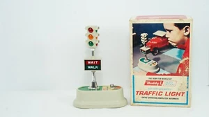 Semáforo Buddy L Auto Action Funciona con Pilas Artículo No. 5091 B87 - Imagen 1 de 14
