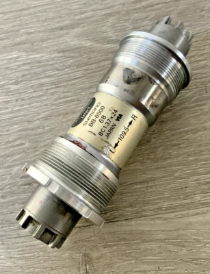 SHIMANO ULTEGRA BOTTOM BRACKET OCTALINK VOL-1 BSA 68-109.5 MM 6500  - Image 1 of 3