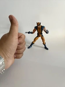 Marvel Legends Wolverine Loose 6" X-MEN Toybiz senza supporto - Foto 1 di 7