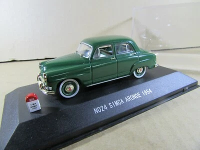 698S Nostalgie 24 Cina Simca 9 Aronde Berlina 1954 Verde Scuro 1:43 Nuovo + Box - Immagine 1 di 4