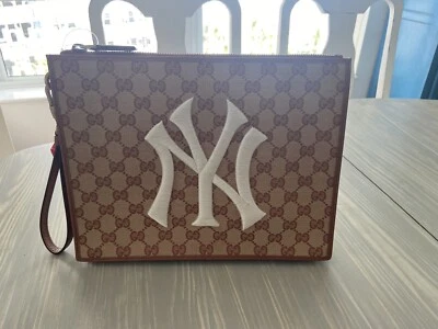 Gucci NY Yankees MLB Wristlet Clutch - Image 1 of 4
