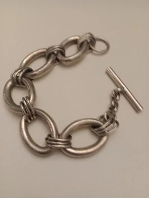 Brazalete Kenneth Cole New York Tono Plata Eslabones Gruesos 7" Foto 1 de 4