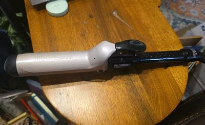 Jilbere de Paris Paladio Cerámica Profesional Hierro Calor Ajustable 1.5 Pulgadas Foto 1 de 4