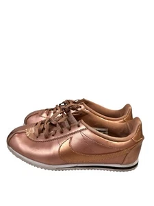 Nike Damen Cortez Metallic Rose Gold Leder Turnschuhe, Größe 5,5Y - Bild 1 von 16