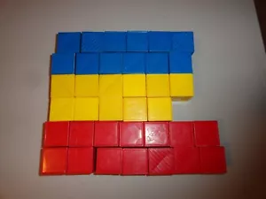 Vintage Tupperware Tuppertoys Busy Blocks ABC Alphabet 37 Blocks no Z - Picture 1 of 7