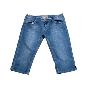 American Rag Cie Shorts Womens 11 (33 waist) Bermuda Med Blue Wash Denim - Picture 1 of 9