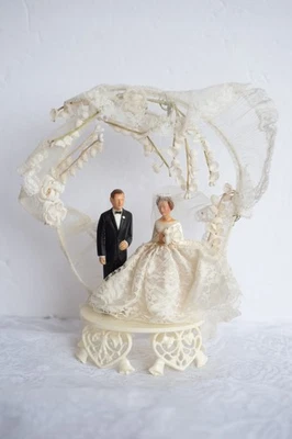10" Vintage Plastic 50s-60's Bride & Groom Wedding Cake Topper MCM - Image 1 of 3